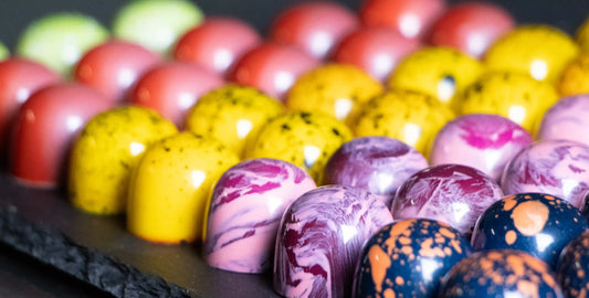 De geschiedenis van chocolade: Van cacaoboon tot luxe cadeau